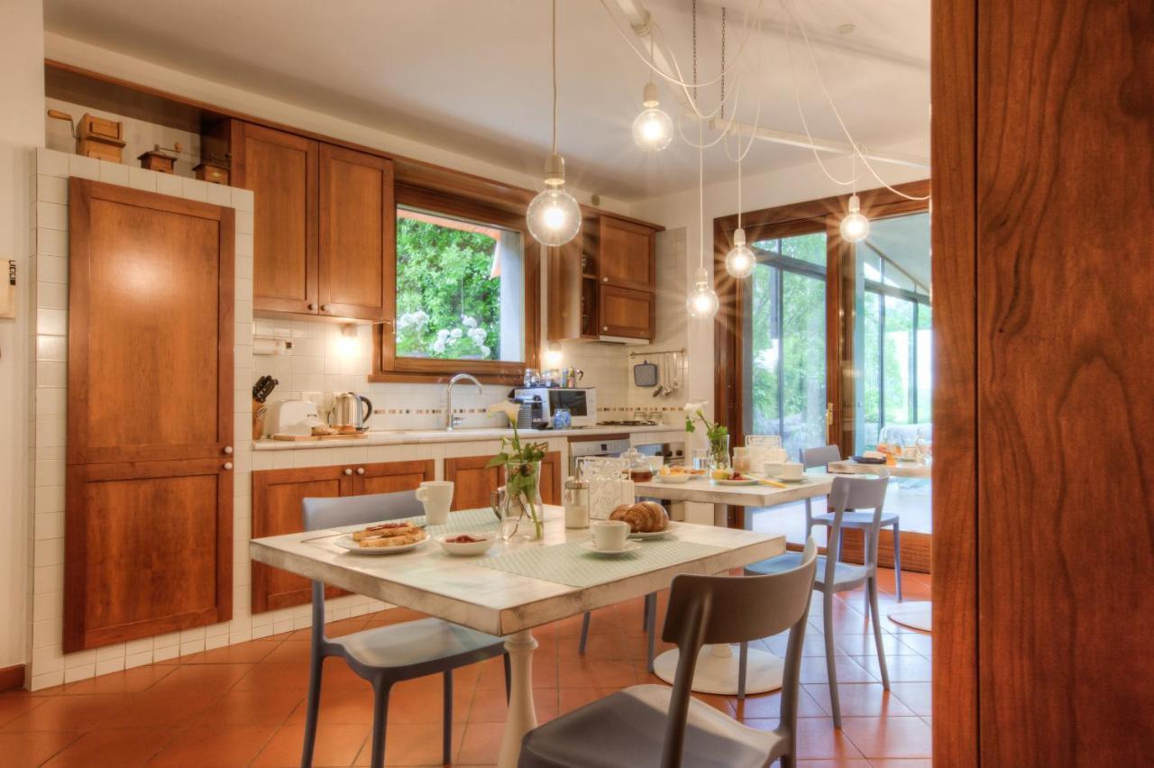 B&B Maison Il Melograno San Marino Luaran gambar